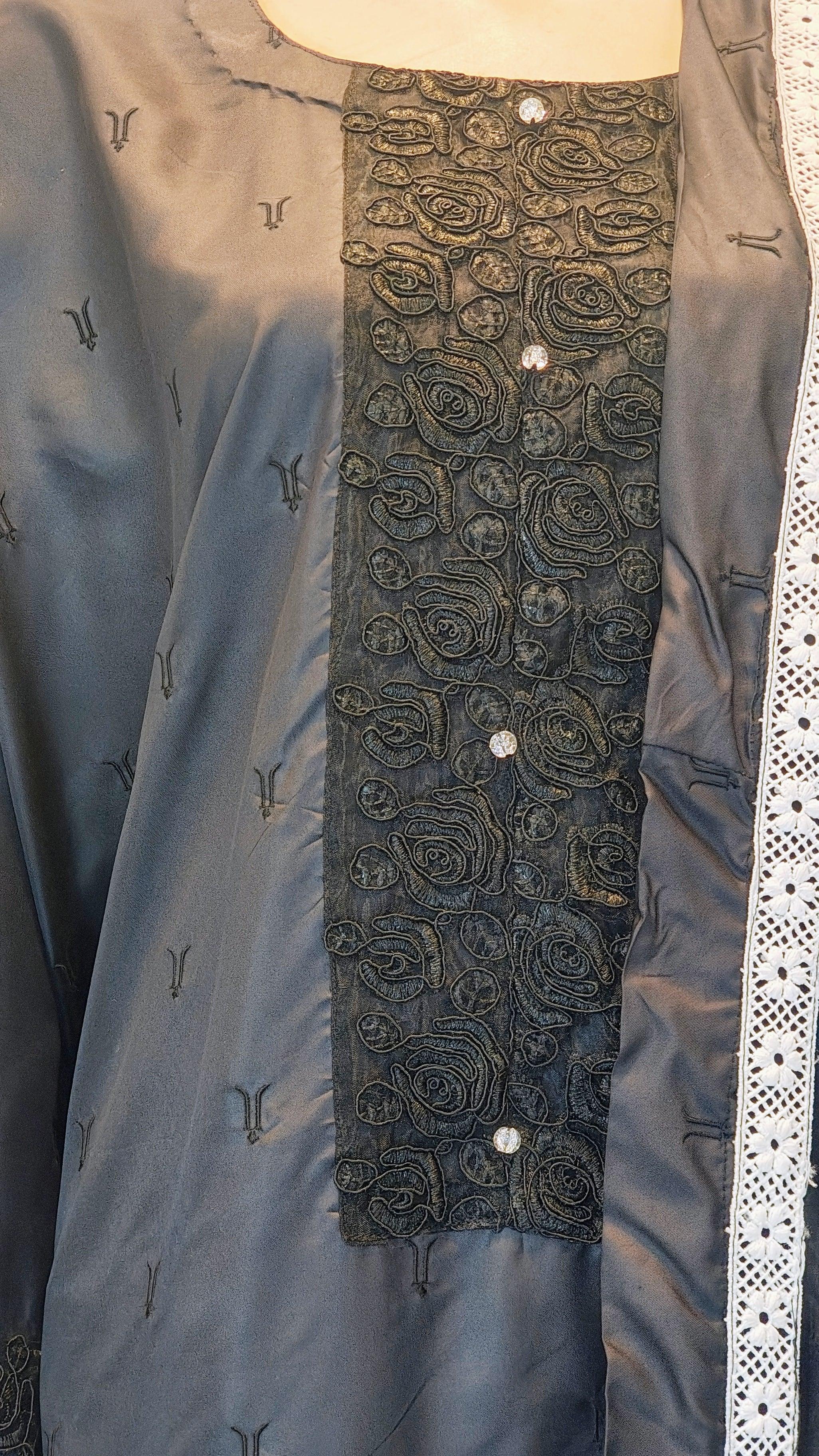 Ebony Silk-Finish 3-Piece Suit with Intricate Lace Bodice & Tasseled Dupatta