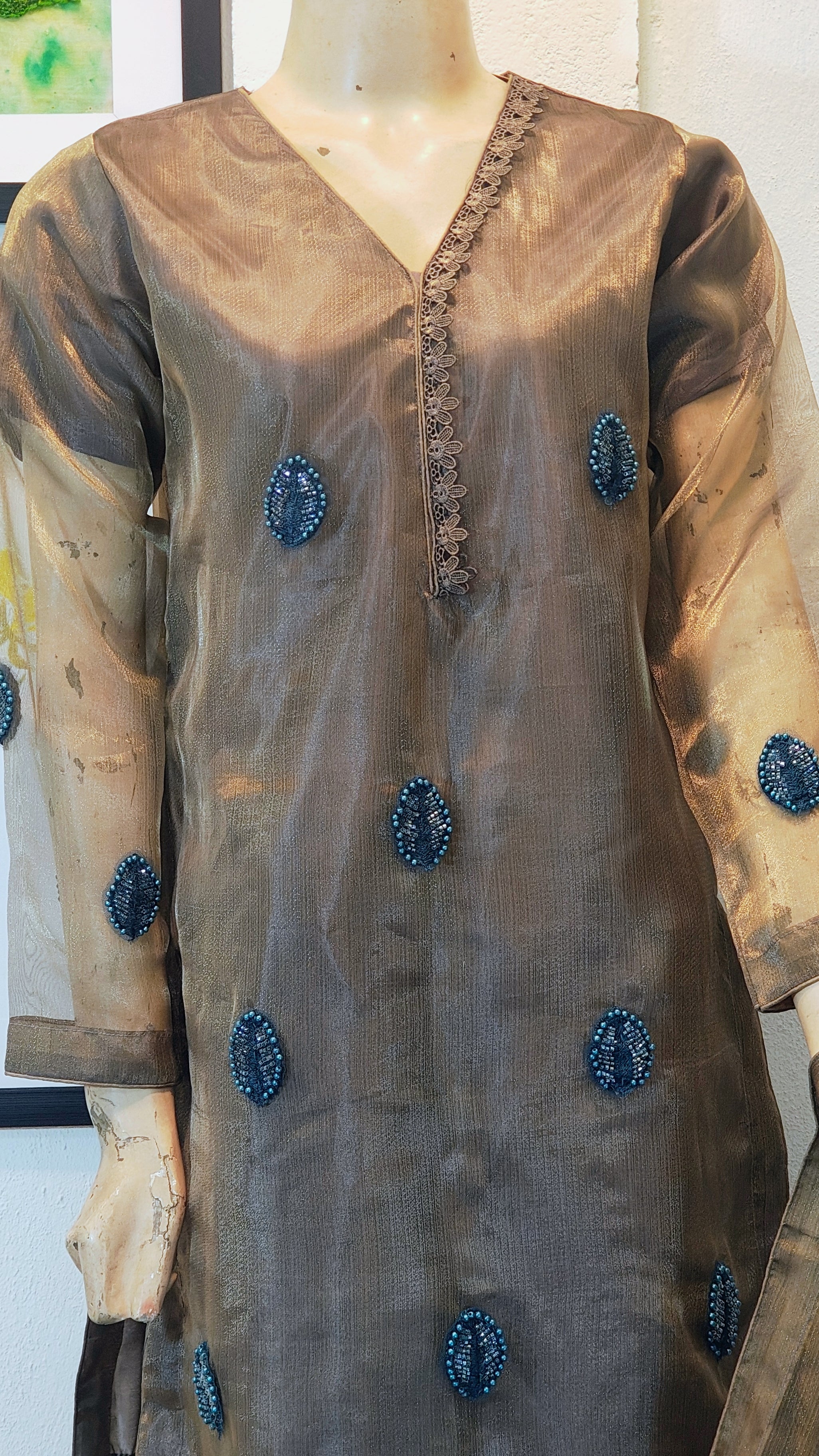 Sunset silk Organza 3-Piece Suit with Mirror-Work Embroidery & Lace Finishes