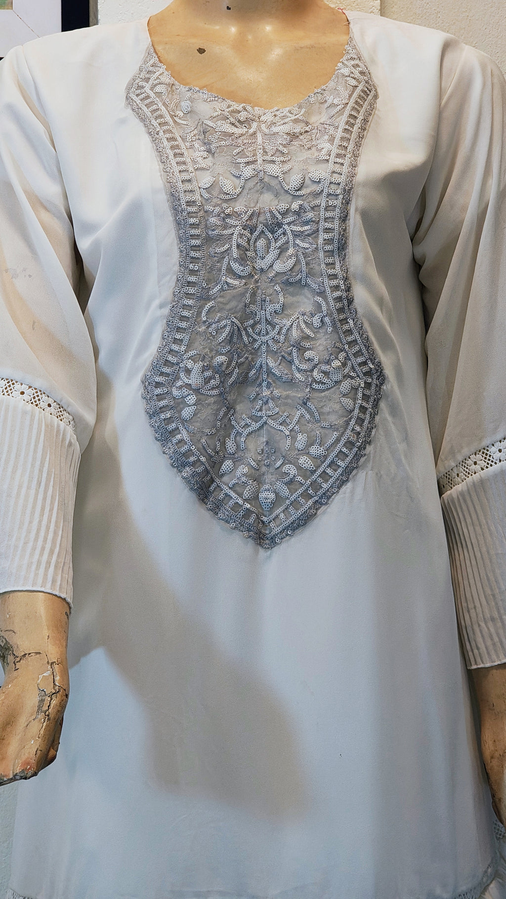 Turquoise Bloom Silk 3-Piece Suit with Metallic Zari Embroidery & Organza Border